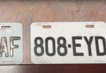 警攔查交通違規 發現車牌吊扣又偽造 (圖/翻攝youtube)