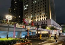 中市停車場華麗變身 耶誕老人、麋鹿、燈海打造耶誕味 (圖/台中市政府交通局停車管理處)