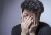 及早就醫 精神病的黃金治療期 (圖/示意圖)