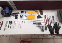 民眾接到罰單意外查獲偽造車牌案 (圖/警政署)