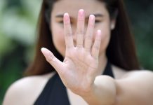 女騎士等紅燈遭襲胸,辯稱『忘了』仍被逮捕 (圖/示意圖)