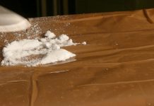 清潔婦北捷掉腰包 竟藏有違禁物品 (圖/示意圖)