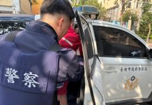 100公尺走30分鐘 暖警警車送回家