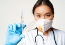 COVID-19 疫情上升 請接種新冠 XBB 疫苗 (圖/示意圖)