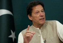 巴基斯坦國會通過不信任案 罷免總理伊姆蘭汗