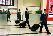 「超時工作」勞委會應為勞工把關