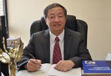 醫界世界之光在臺灣 泌尿科權威盧星華的卓越非凡