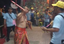 歡慶土地公聖誕 福德聖賢宮信眾南下參香