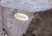 謝沅瑾揭密 助孕旺運神秘貫通石