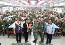 彰化縣長王惠美前往嘉義探視入營服役彰化子弟兵 圖/彰化縣政府提供