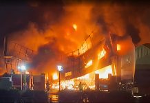 「驚爆烈火」消防英雄全力搶救 幸無人傷亡 (圖/翻攝臉書)