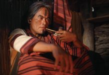 莫那魯道化身 林慶台歷神蹟戒菸酒