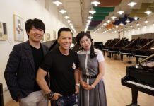 甄子丹在郎朗面前秀琴技 被讚文武雙全