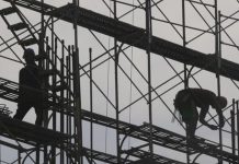 僑、外生清明連假打工 需有工作許可