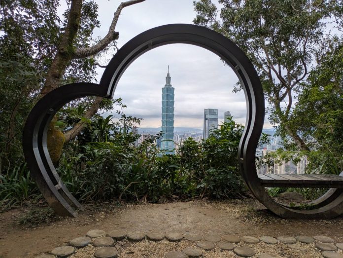 1c2fce69-1287-4d45-a3c4-18caf8134ecf