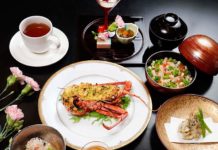 寵愛媽咪 請她龍蝦和牛料理 外加泡湯