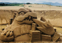 日本怪獸王哥吉拉 降臨福隆沙雕展