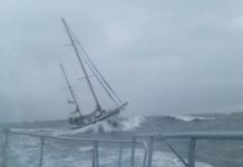 英帆船故障漂至雲林 獲海巡搭救