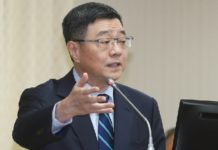 教部允管任台大校長 政院抨擊