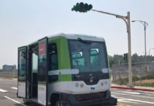 自動駕駛車開放測試 道路周邊需標示警語