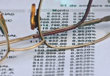 長期照護保險繁多 投保前細看多比較