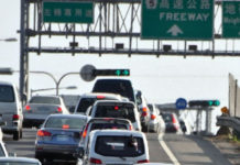 開車時間多平常7倍!國5端午最塞