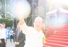 驚!記者拍到宇宙光?