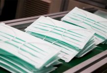 網民發現一週可買12片口罩 貼文熱議:一堆人不會買