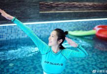 唐藝昕孕期最愛游泳 身材無變網友熱議
