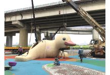 防汛超前部署 大型鴨滑梯撤離演練