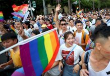 同婚合法將滿週年 蘇揆感謝性平委員及各界努力與支持