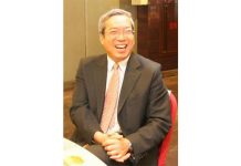 貨櫃航運大浪來了 謝金河曝老友降坐浪頭