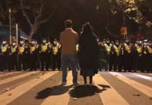 烏魯木齊大火燒出了中共即將崩塌的景象