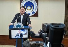 內政部駁回四接公投? 林右昌上任就接手自己的燙手山芋 圖/孫偉倫攝