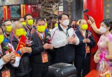 林右昌新住房三支箭/民眾黨立委批表面功夫、曇花一現 圖/林右昌臉書、民眾黨團提供