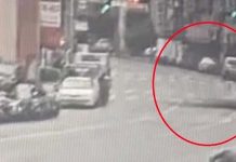 曳引車疑超載大量泥漿 煞車傾瀉致車禍遭罰款 圖/翻攝畫面