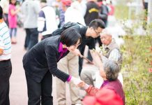 最新民調誰領先?徐欣瑩再披戰袍重返國會 圖/徐欣瑩臉書