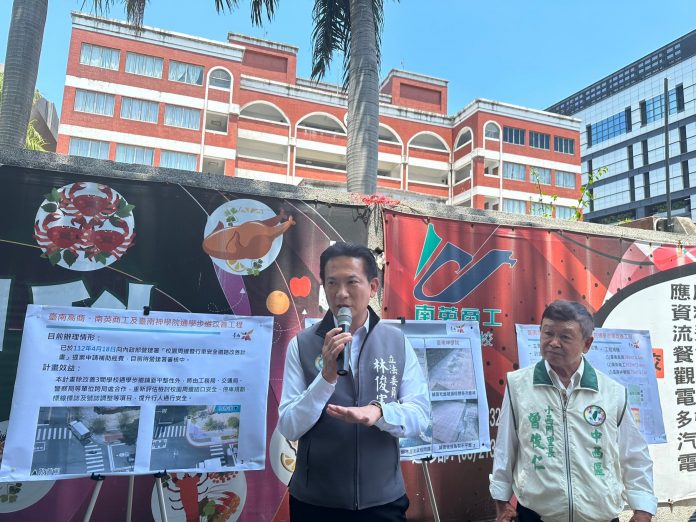 20230517-4-696x522 立委林俊憲指出,政府必須全面提高行人交通安全意識,共同努力創造更安全的行人環境。 (圖/林俊憲辦公室提供)