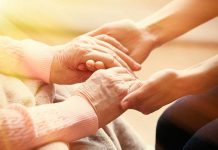 她住養老院寫下80萬字日記成網紅 動機竟是兒女「這件事」很煩 圖/截取自網路