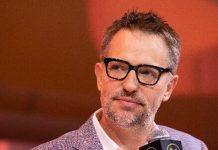 領英關閉中文版App 西方社群媒體在中國成絕響 領英執行長羅斯蘭斯基。圖/翻攝Ryan Roslansky推特