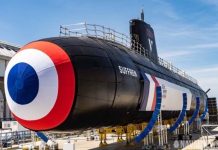 應對中國?印度正探討與法國合作建造6艘核潛艇 法國「絮弗倫」號攻擊核潛艇。圖/取自法國海軍新聞網站