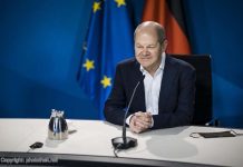 要台積電卻不顧台灣安全 香港民運人士鄺頌晴投書德媒批柏林對台「利己雙標」 德國尋求從台灣技術中獲益,但卻鮮少為台灣的利益付出行動。圖為德國總理蕭茲。圖/翻攝自Olaf Scholz臉書