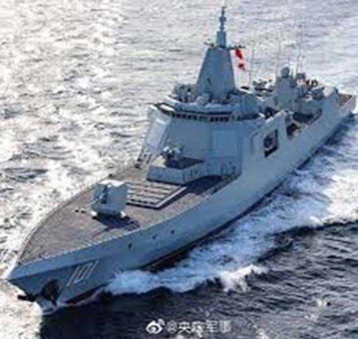中國055飛彈驅逐艦南昌號。圖／截圖取自微博