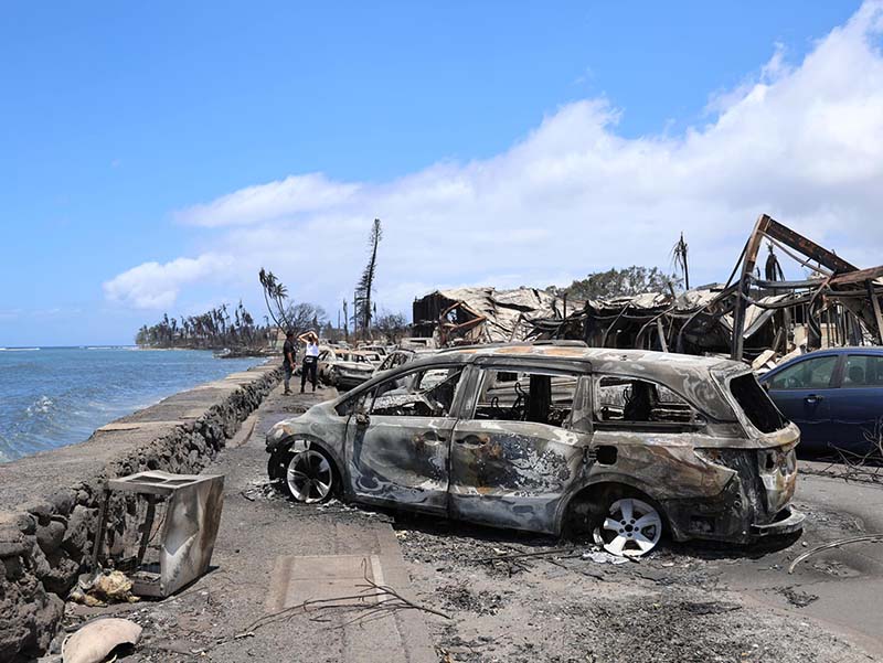 有專家指出，極端氣候是導致夏威夷茂宜島野火災情慘重的原因之一。圖／取自Governor Josh Green推特。