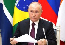 瓦格納首腦墜機(八) 貓哭耗子 ? 墜機事故後首發聲 普丁公開哀悼普里格津 普丁在墜機事故後首度打破沉默,向罹難者家屬致哀。圖/取自President of Russia官網