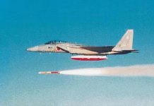 搭配F-3戰機 日本研製新型空對空飛彈 AAM-4B中程空對空飛彈。圖/取自日本航空自衛隊網站