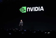 依賴台積電 FT:輝達弱點是台灣 《金融時報》評論指出,輝達的股價弱點是台灣。圖為NVIDIA 創辦人暨執行長黃仁勳在Computex 2023現場發表主題演講。圖/取自NVIDIA Taiwan臉書粉專