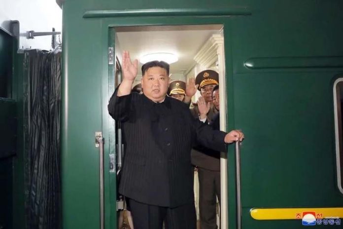 朝鮮領導人金正恩自2019年以來首次訪問俄羅斯。他乘坐其著名的裝甲列車抵達。圖／取自朝中社