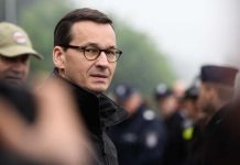 波蘭總理:不會重新開放烏克蘭穀物進口 波蘭總理莫拉維茨基立場很堅定,不管歐盟委員會做出什麼決定,波蘭都不會重新開放烏克蘭穀物進口。圖/引自新浪網