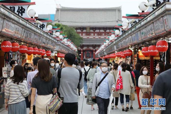 大陸觀光客疫後重返日本旅遊，卻有多名陸客抱怨，日本服務品質下滑。圖／取自新華社